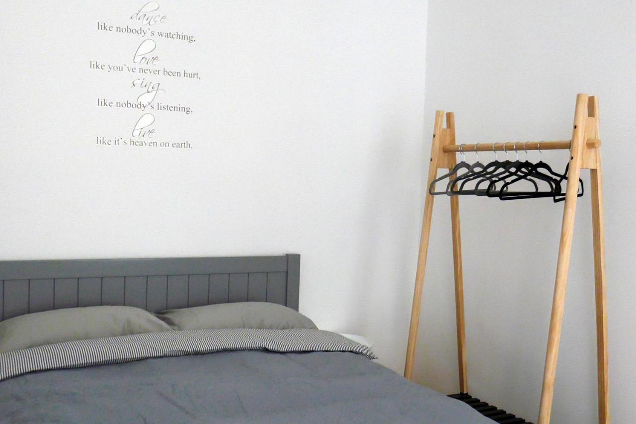 Romantic Apartment On Rynok Square With Air-Conditioning Lviv Extérieur photo